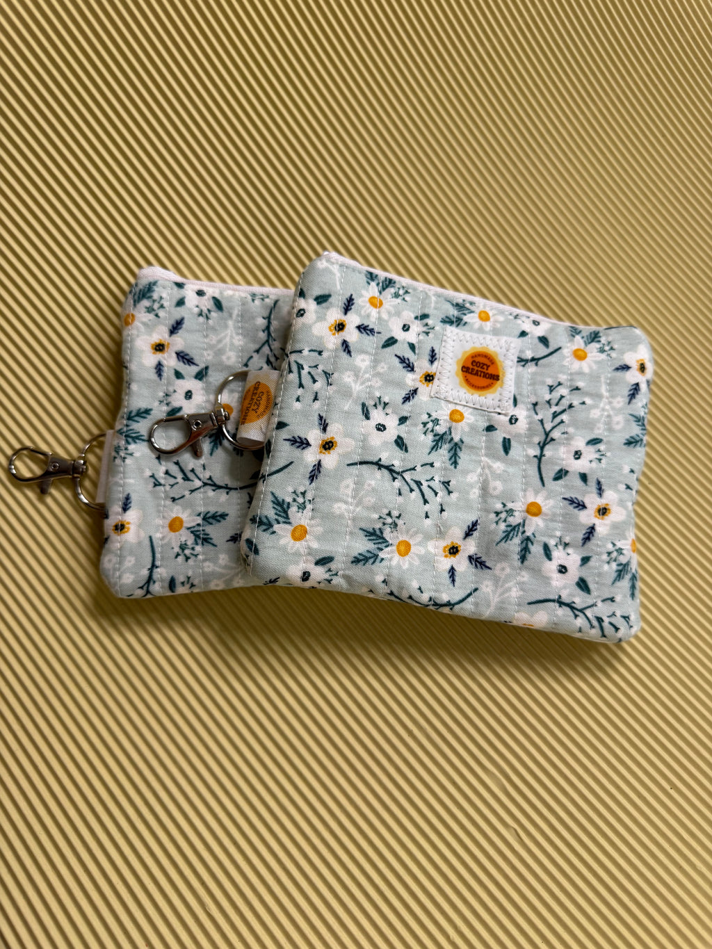 Daisy Large Keychain Wallet