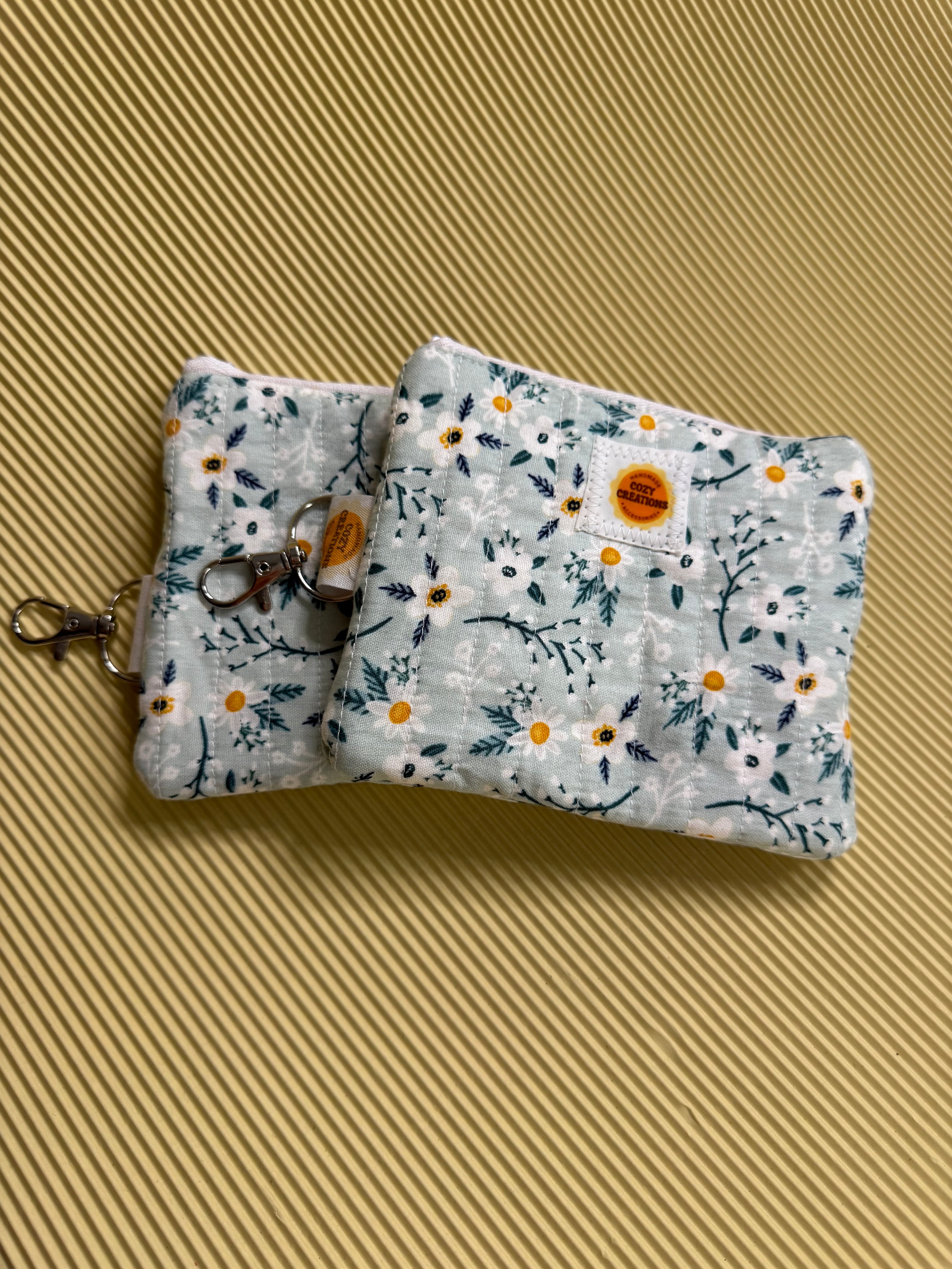 Daisy Large Keychain Wallet