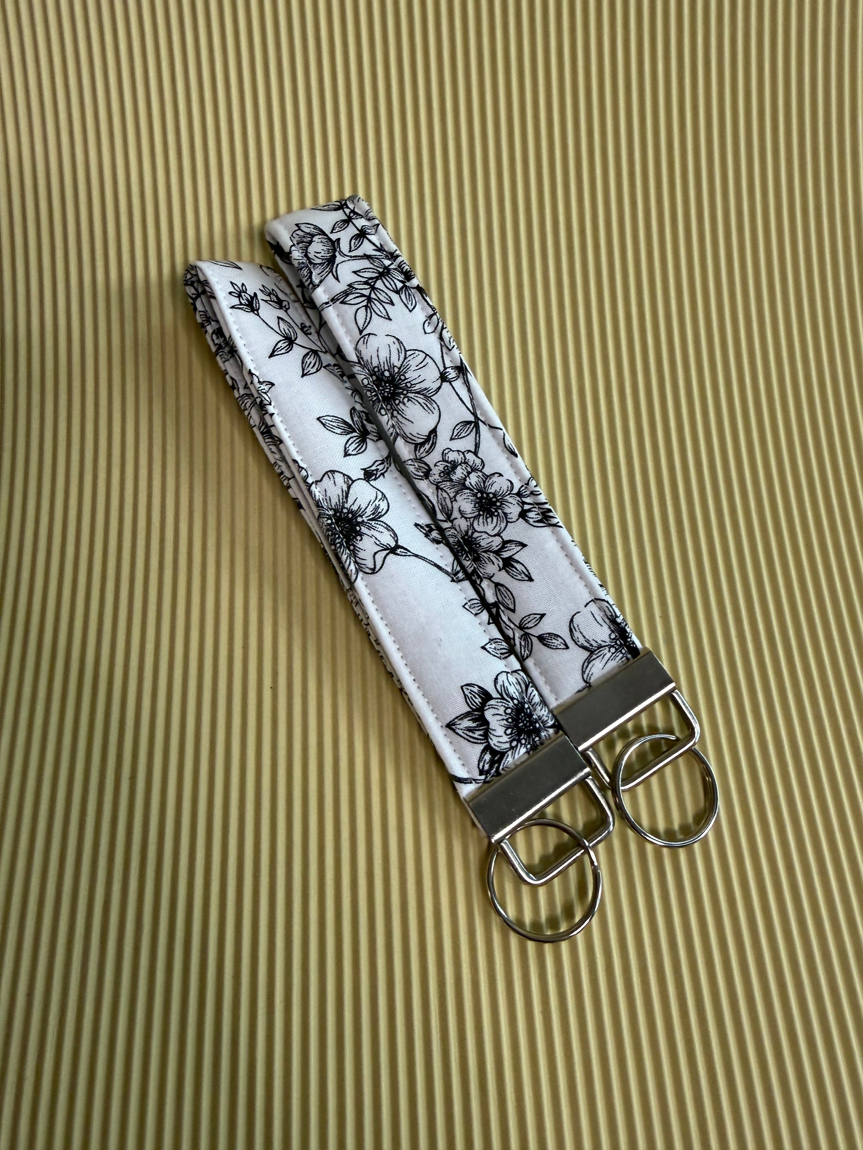 Aria Wristlet