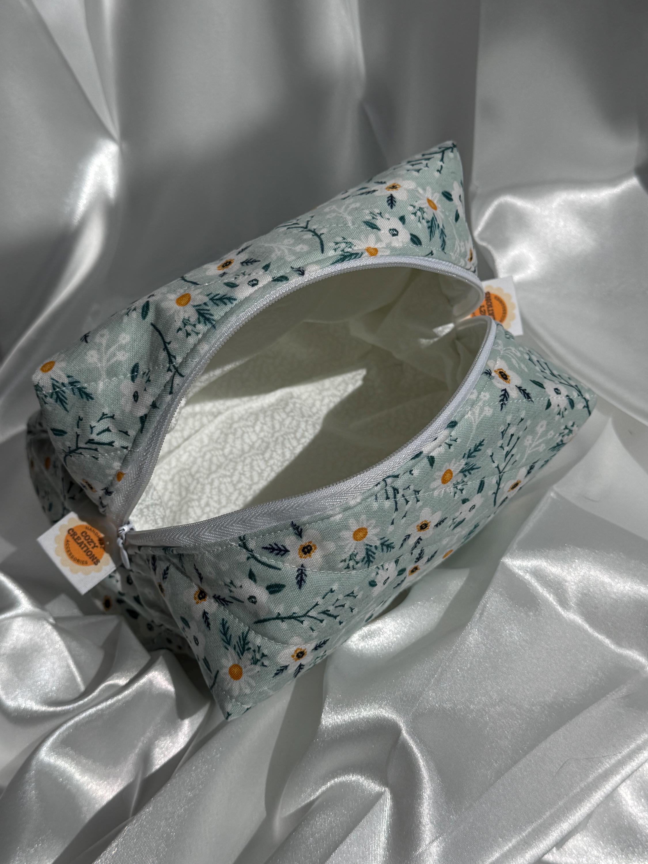 Daisy Cosmetic Bag